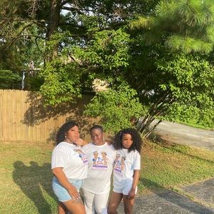 Meet your Posher, Yolanda